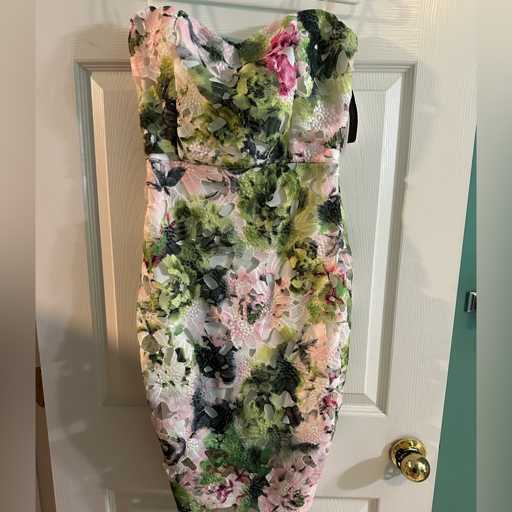Floral Lace Strapless Dress